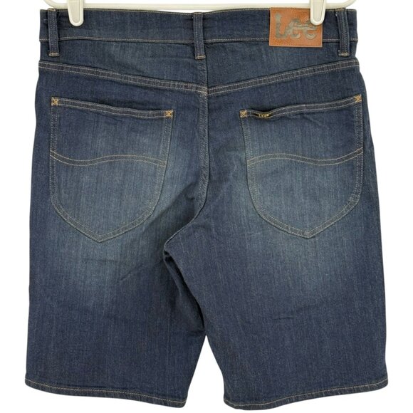 Lee Men's Berkley Stretch Regular Fit Blue Denim Shorts Size 32 Inseam 10" NWT - Picture 2 of 11